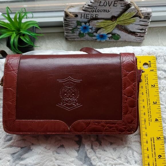 BelleRose vintage leather crossbody - Picture 3 of 10